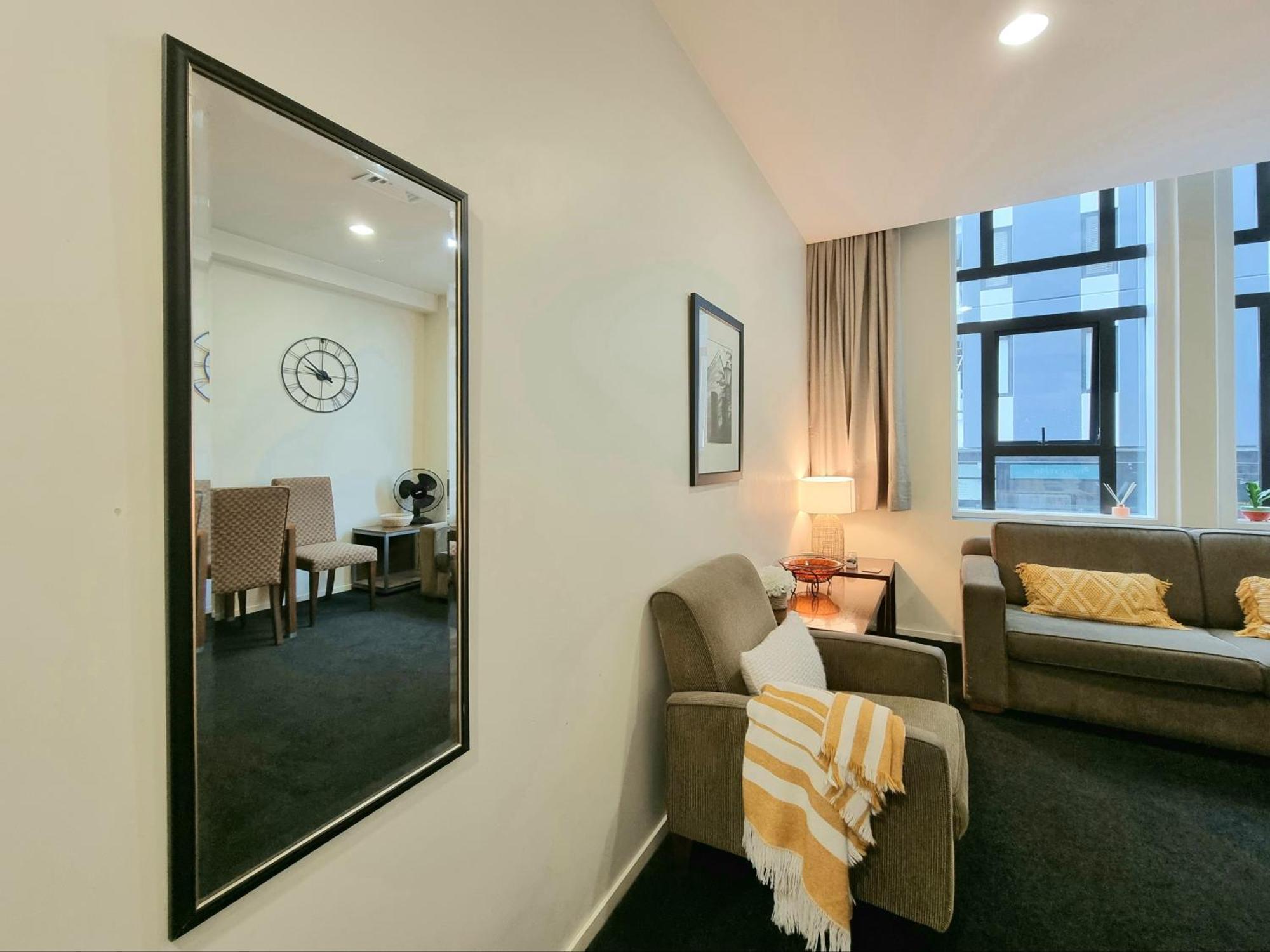 Urban Deco Apartment On Queen Street Auckland Quarto foto