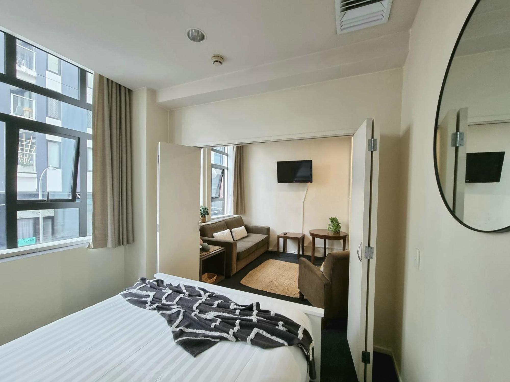 Urban Deco Apartment On Queen Street Auckland Quarto foto